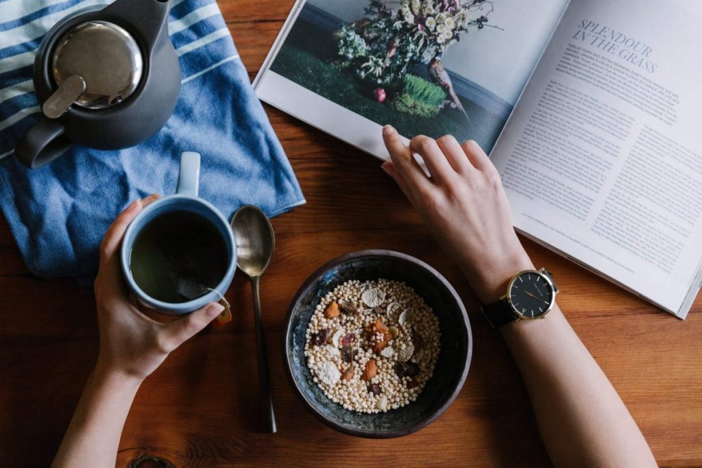 Don't underestimate how important a morning routine is to success. (Photo credit: Unsplash)